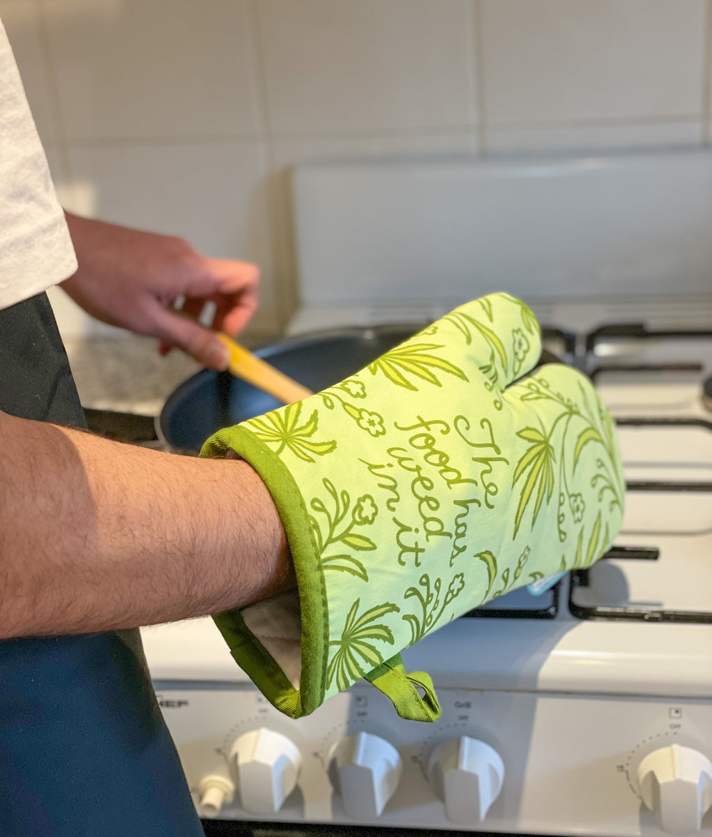 Novelty Oven Mitt Pot Head Gift the Food Has Weed in It 