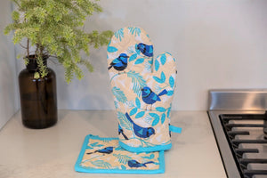 Blue Wrens Cute Oven Mitt and Pot Holder Set