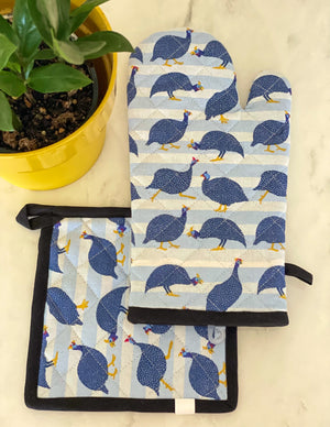 Guinea Fowl Bird Print Kitchen Accessories - Oven Mitt 