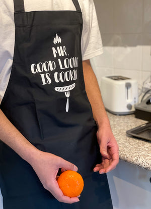 Unique mens BBQ apron with quote