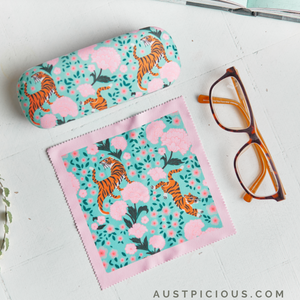 Tiger and Peonies Stylish Glasses Case with microfiber cloth